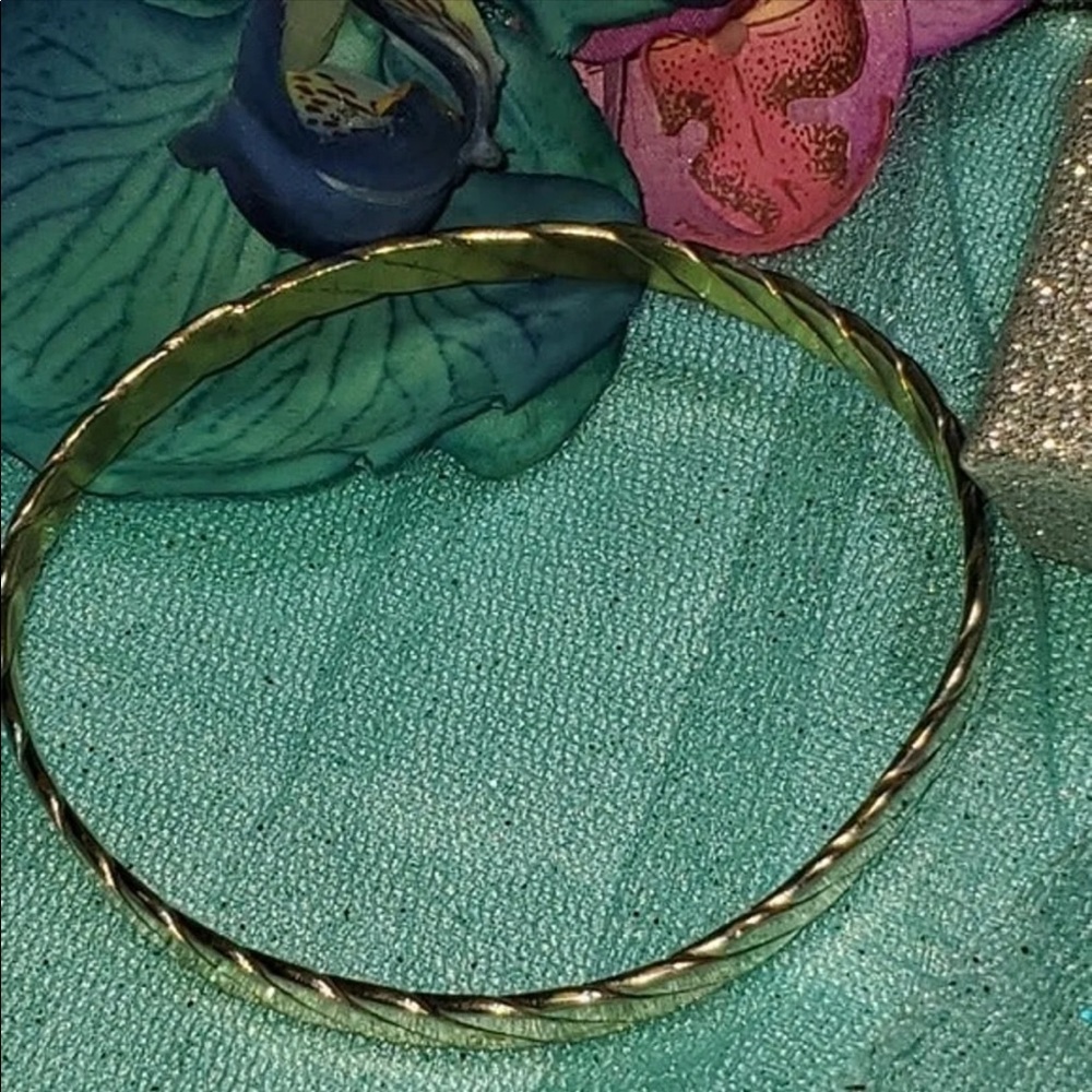 Silver and gold tone bracelet